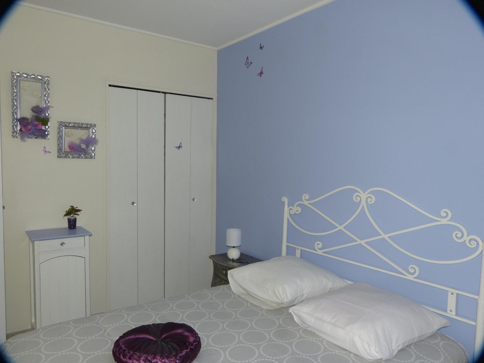 Eclats Du Sud Hebergements "Les Lavandes" Ou "Les Romarins" Meubles De Tourisme Classes 3 Etoiles Auriol Habitación foto